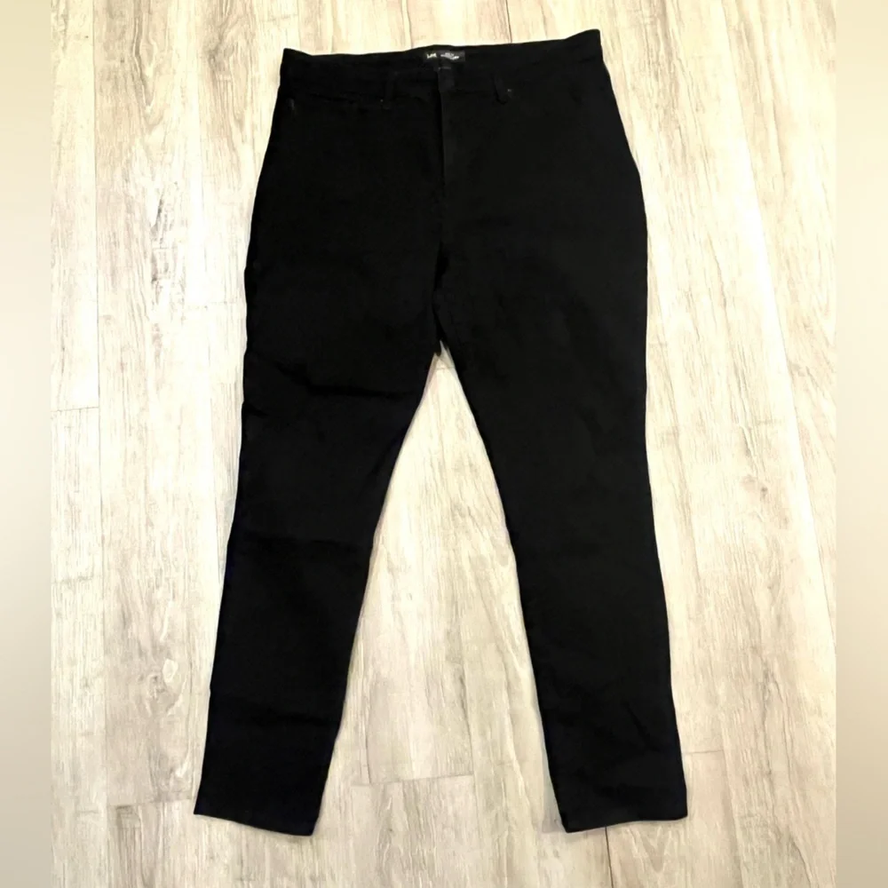 Lee Sculpting Slim Fit Skinny Leg Black Denim Jeans 16 Mid Rise - Picture 2 of 14